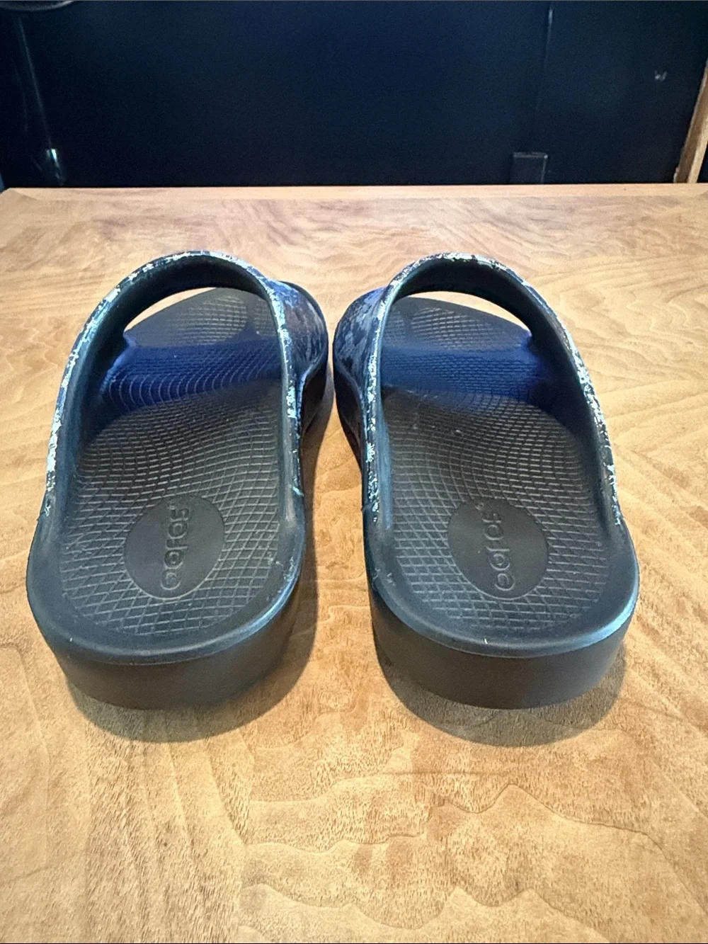 OOFOS ooahh slides